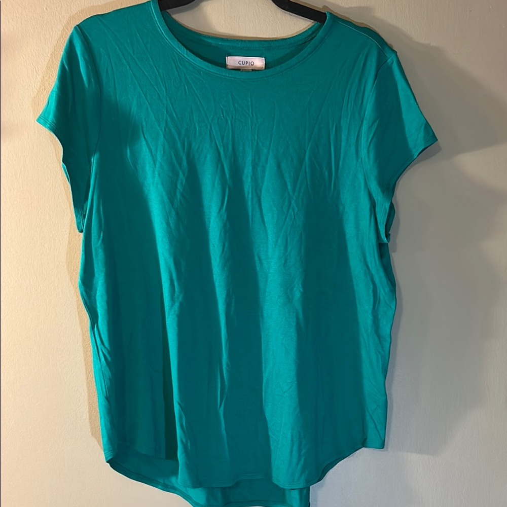 Women's Teal Top